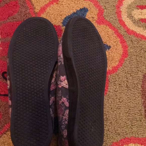 Floral Vans - Picture 6 of 6